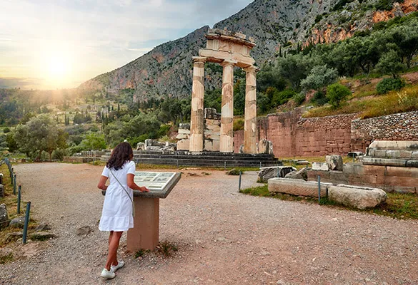 perfect-10-day-greece-itinerary-&-vacation-package-mid-content-6